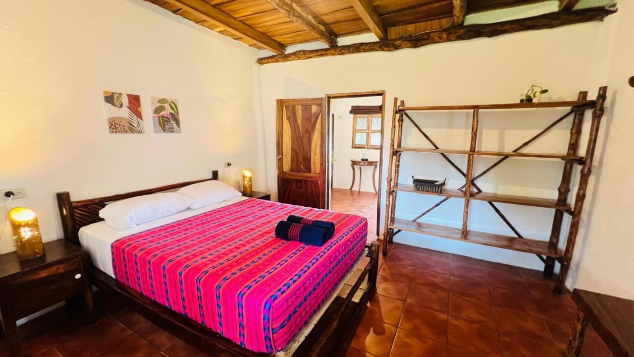 Готель Paredon Surf House El Paredon Buena Vista Екстер'єр фото