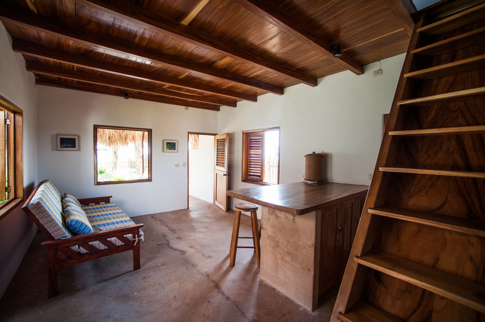 Готель Paredon Surf House El Paredon Buena Vista Екстер'єр фото
